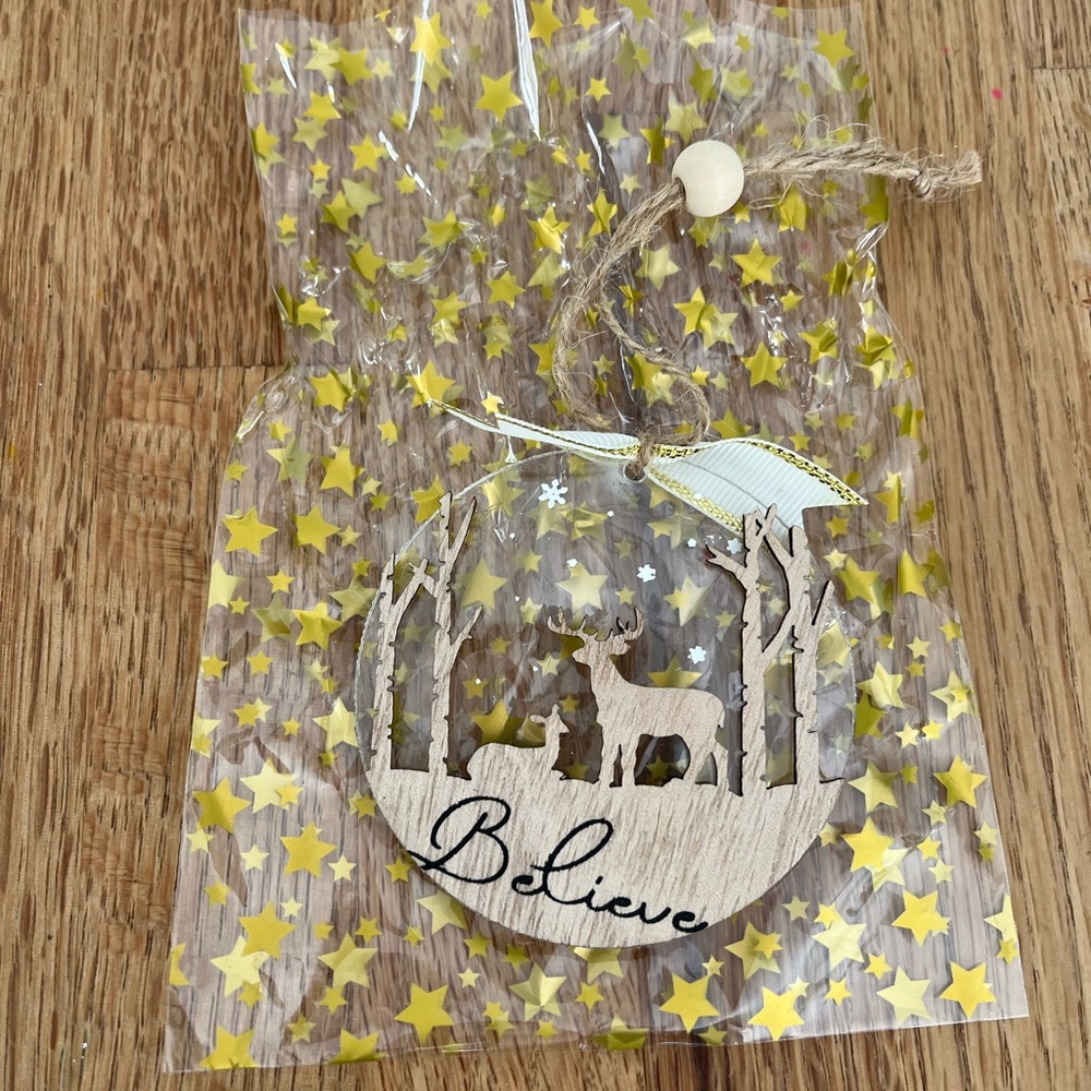 Stocking stuffers bundle - Picture 11 of 11